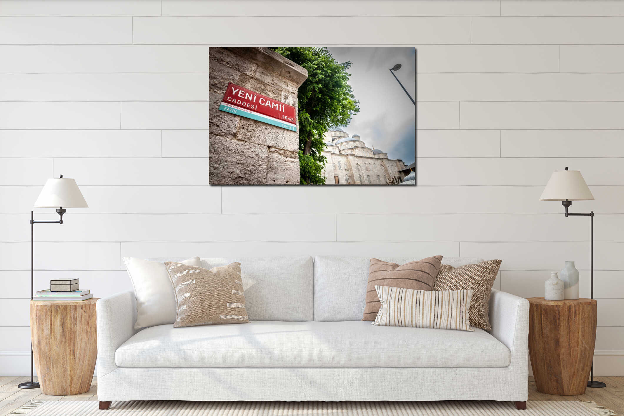 Street Sign indicating the new mosque yeni Camii of Eminonu in Istanbul, interior mockup