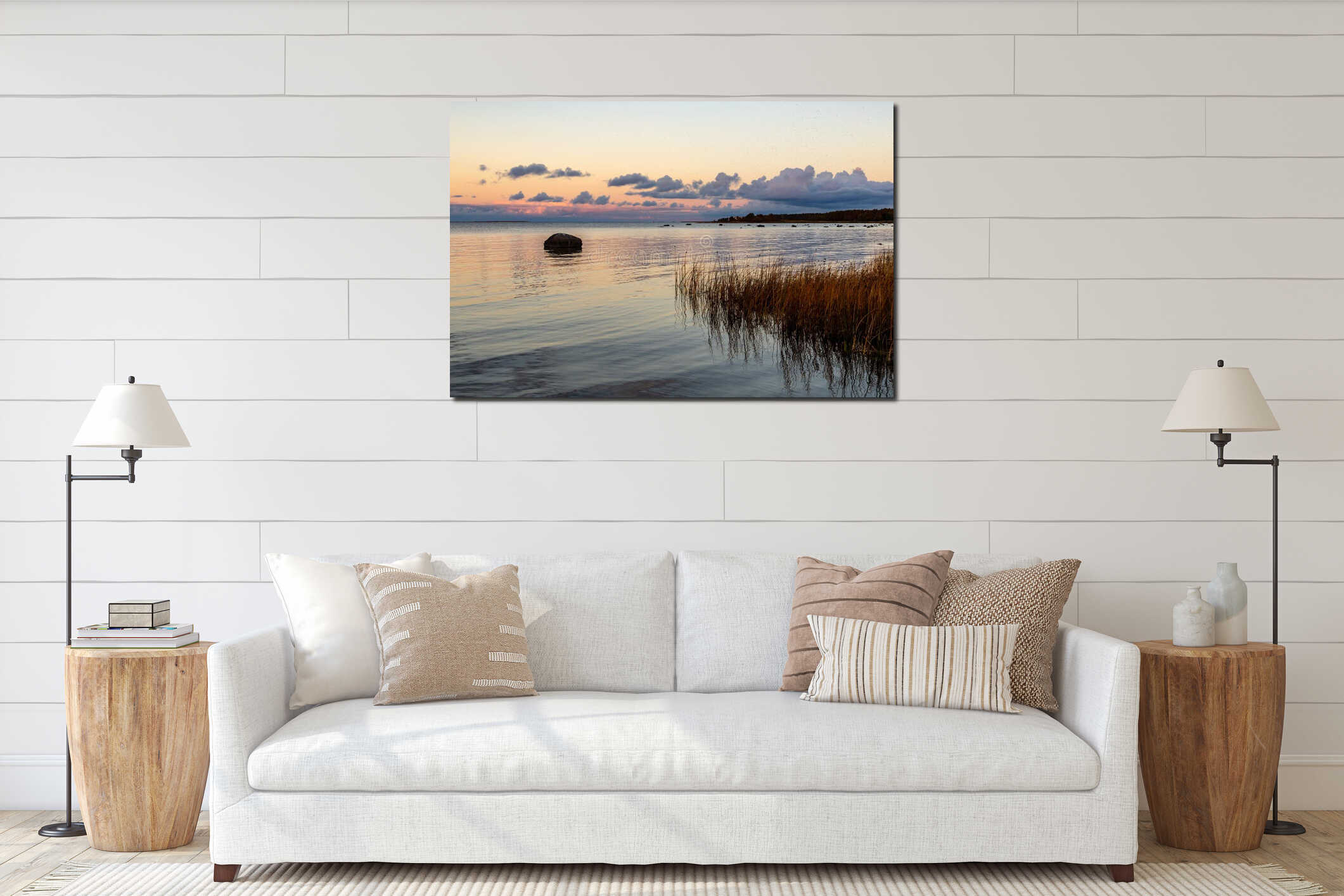 Rock in sea with golden sunset in calm blue sea water. interior mockup