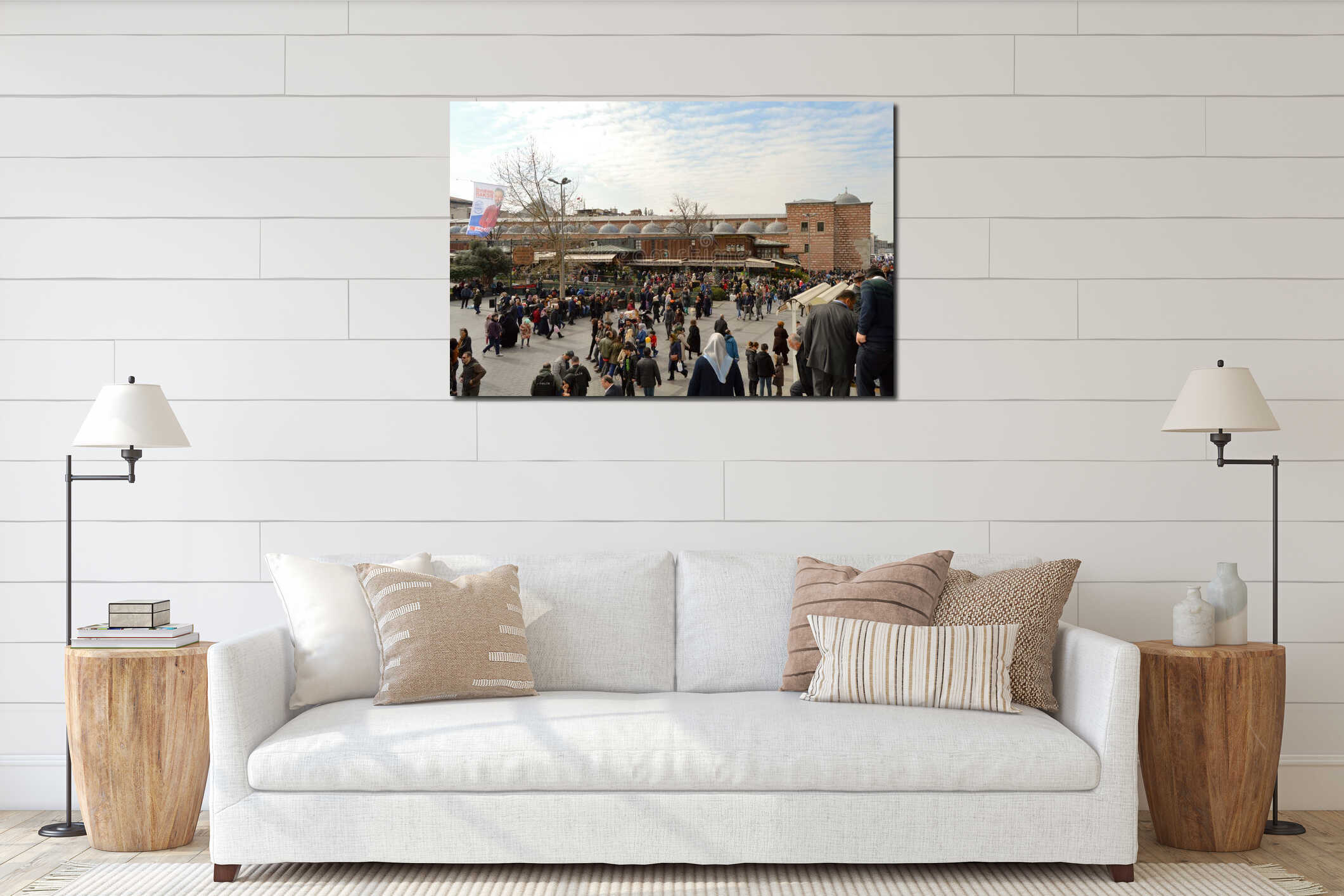 Misir Carsisi entry and people Istanbul Turkey March 23, 2019, Misir Carsisi exterior view interior mockup